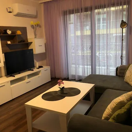 Purple Rose Valencia Gardens Apartment Nesebar
