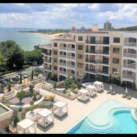 Valencia Gardens Purple Rose Апартаменты