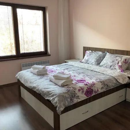 Purple Rose Valencia Gardens Appartement