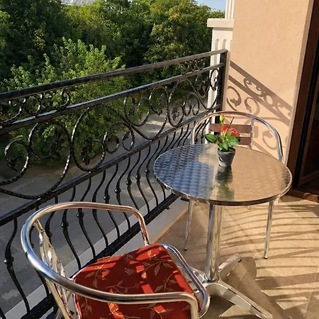 Purple Rose Valencia Gardens Apartment Nesebar